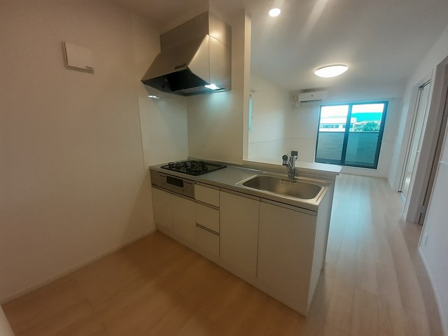 プログレス　コート キッチン