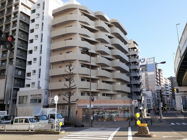 メゾン・フロールＩＭＡＫＵＢＯ 外観