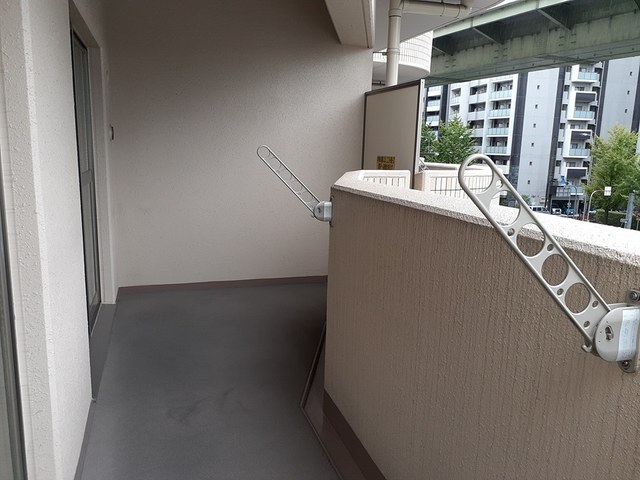 メゾン・フロールＩＭＡＫＵＢＯ ベランダ