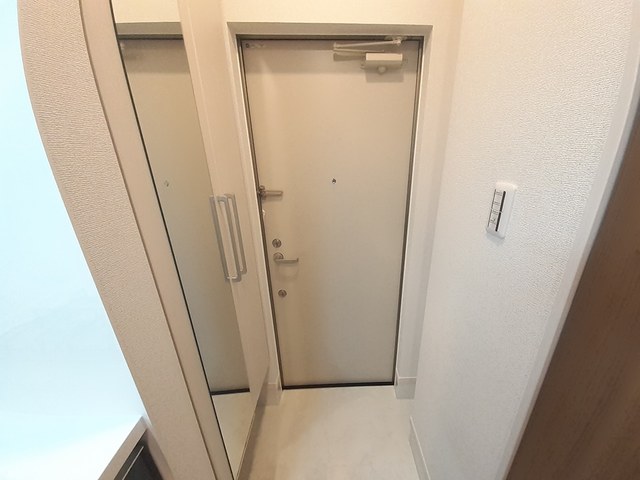 ファイン　レジデンスＭ 玄関