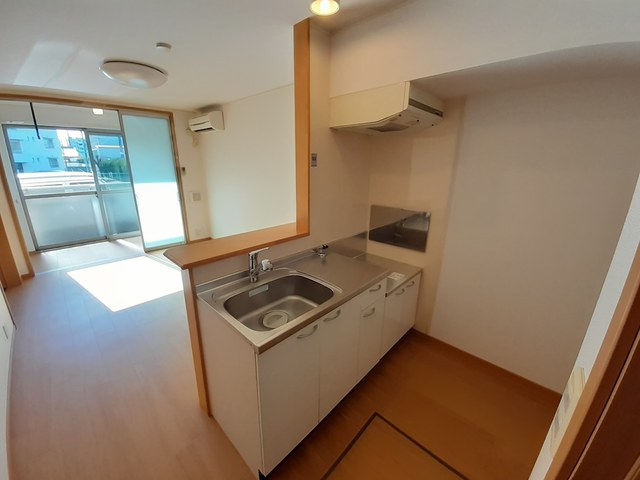 ハートベイルＣ キッチン