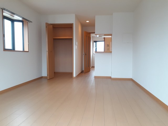 アクセス７３ リビング