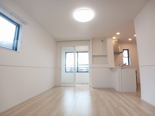 桜の町　千里川住宅 リビング