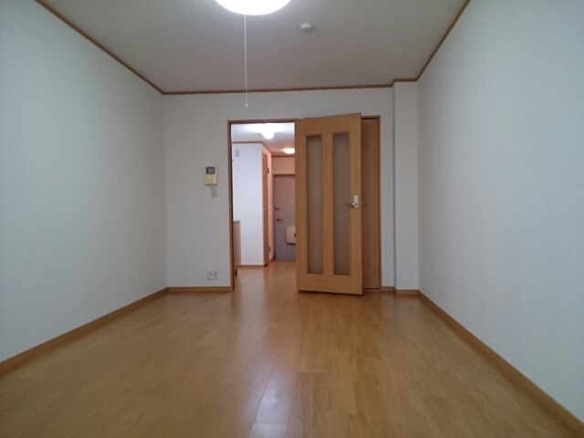 アウル リビング