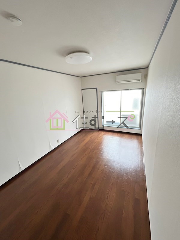 庭井ハイツ ベッドルーム