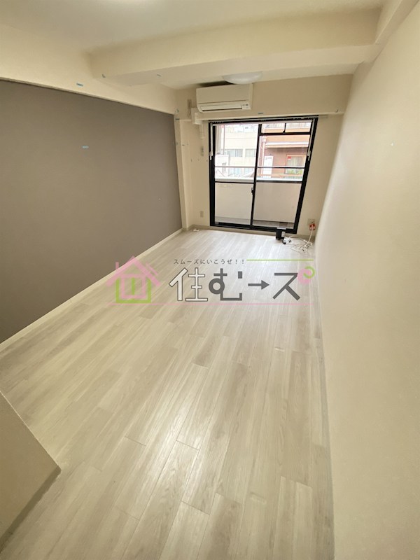 オレンジコート西心斎橋 ベッドルーム