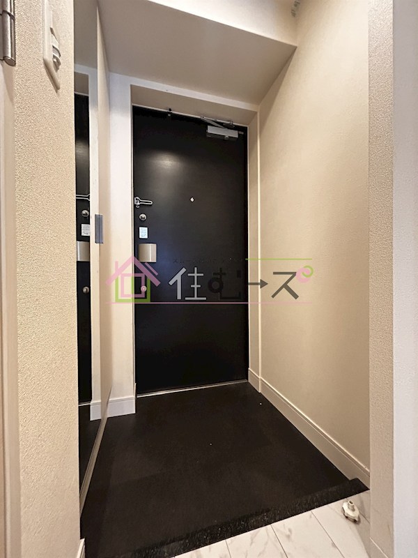 プレサンス難波クチュール 玄関