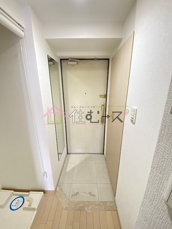 アスリート本町リバーウエスト 玄関