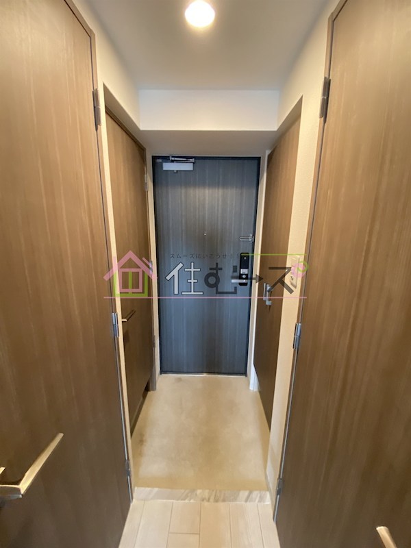 エスリード中之島クロスゲート 玄関