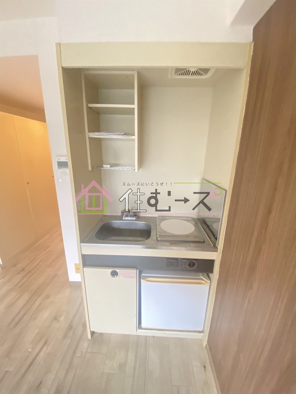 内外うつぼビル キッチン