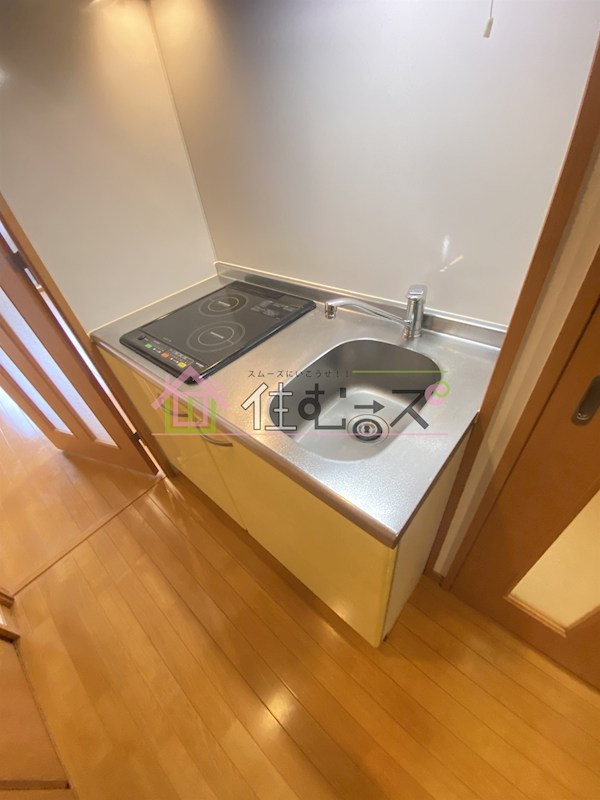 インペスト本町WEST キッチン