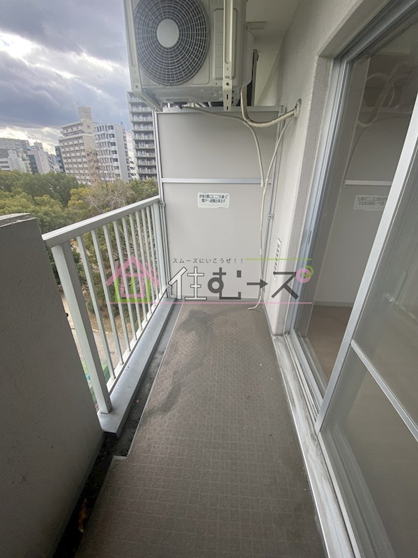 内外うつぼビル ベランダ
