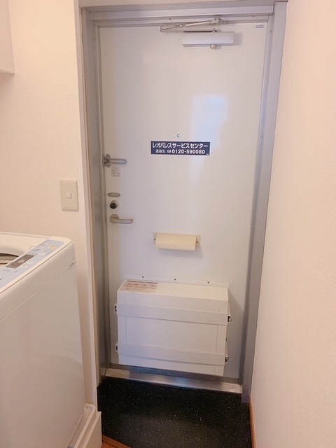 レオパレス甲子園ＣＩＴＹ 玄関