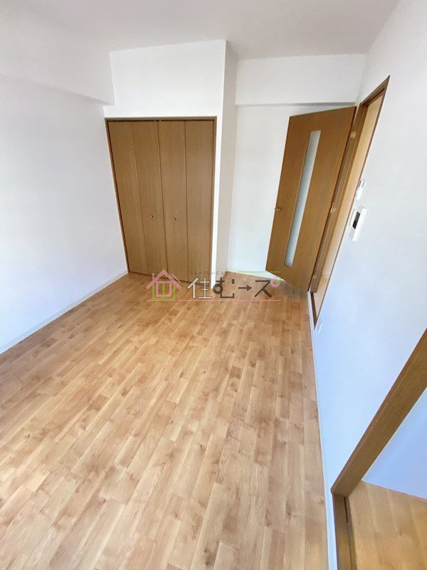 ロジュマン上本町 リビング