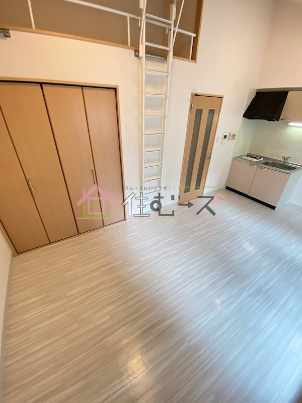 ヴィッラ　リエート　エム リビング