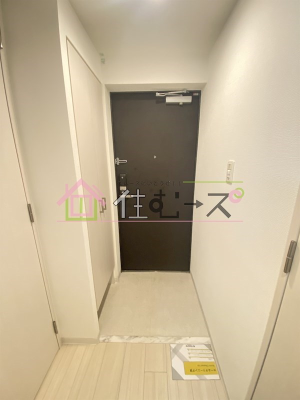 エスリード難波ザ・ゲート 玄関