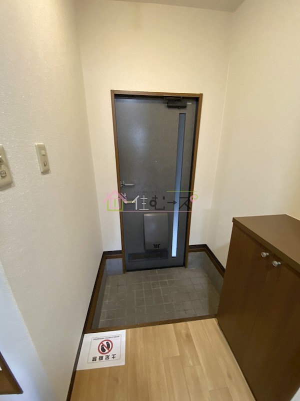 apatmenthouse nasaran 玄関