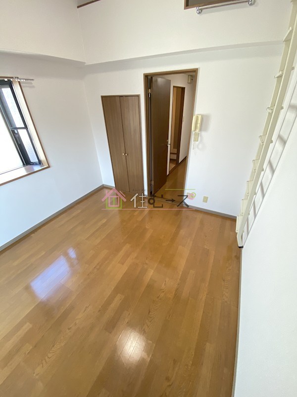 アーバンコート リビング