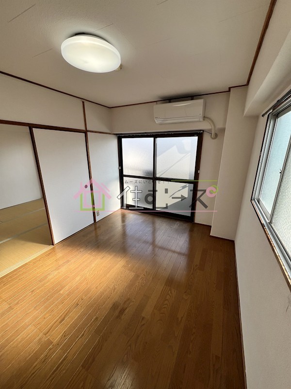 相原マンション ベッドルーム