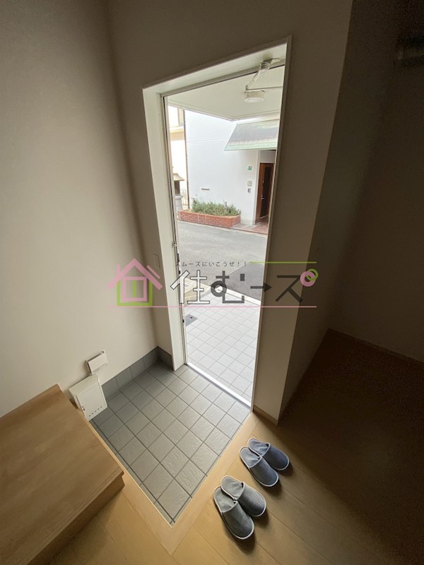 文の里1丁目新築住宅 玄関