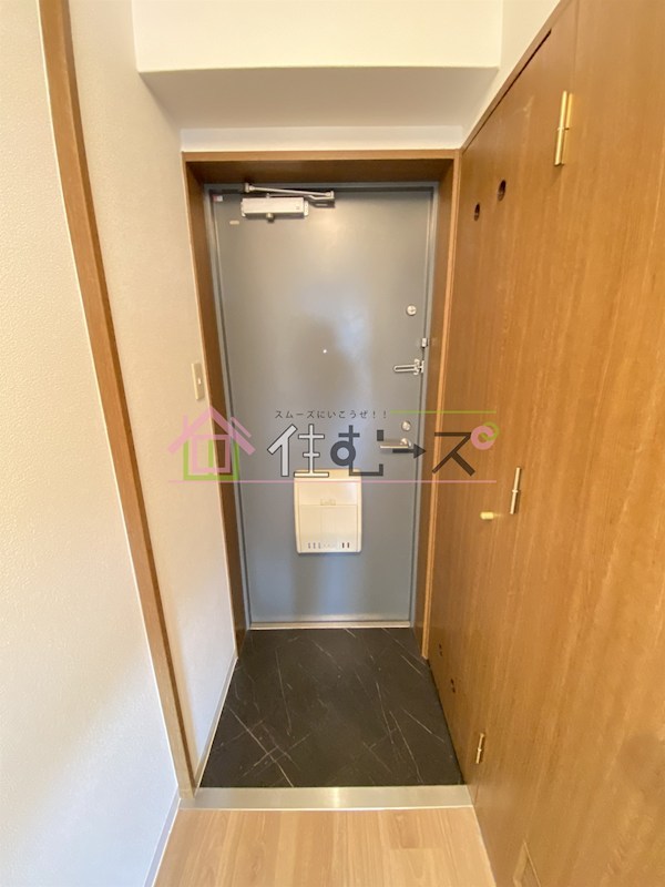 ホワイエ阪南 玄関