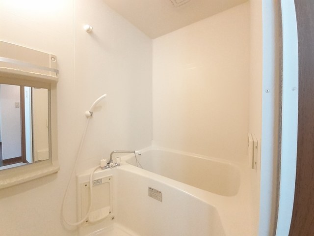 ウエストランド 風呂画像