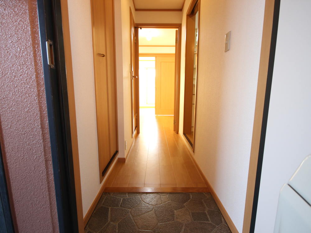 エトワール里中 玄関