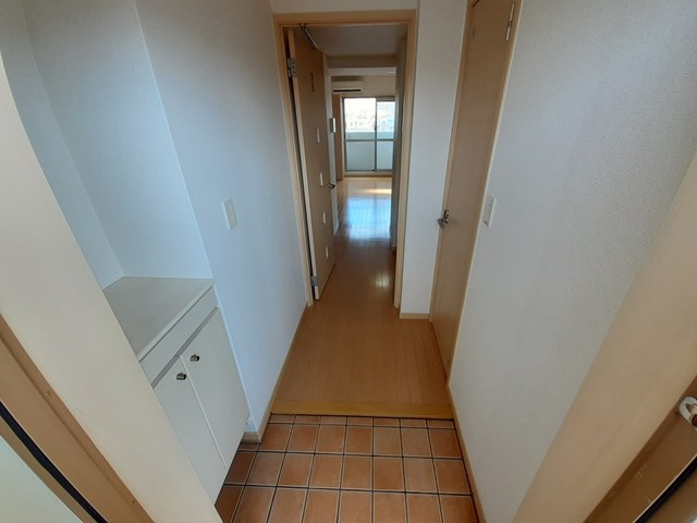 サンハイツ大島 玄関