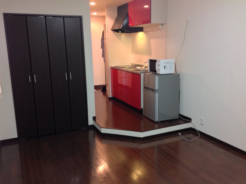 レオパレス別所新町ＬＡ１ リビング