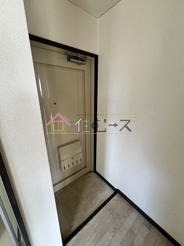 ルベール公園前 玄関