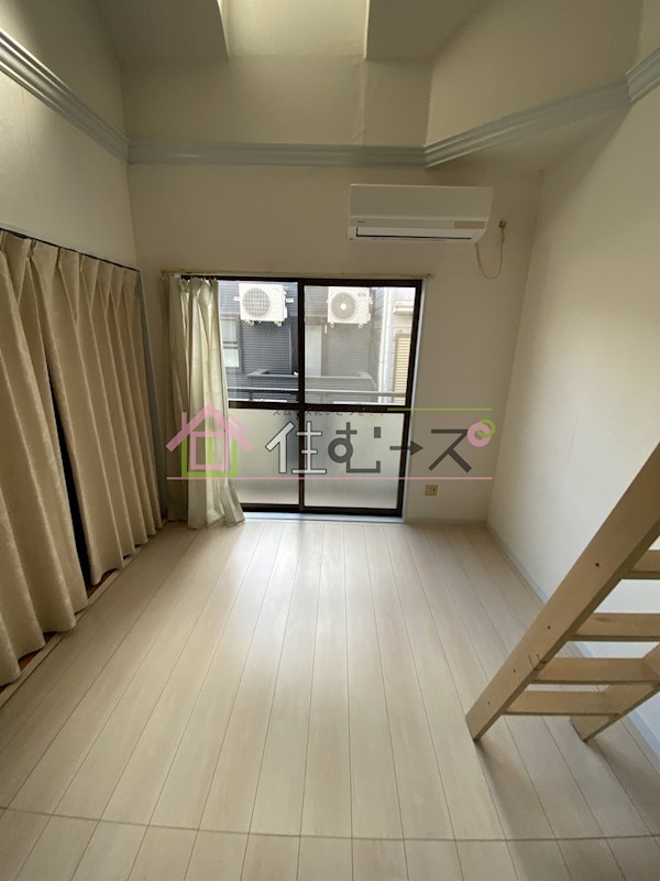 レインボー天下茶屋 ベッドルーム