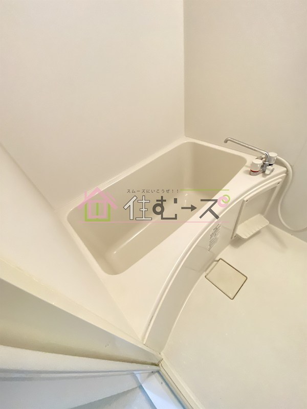 岸里AMステーションビル 風呂画像