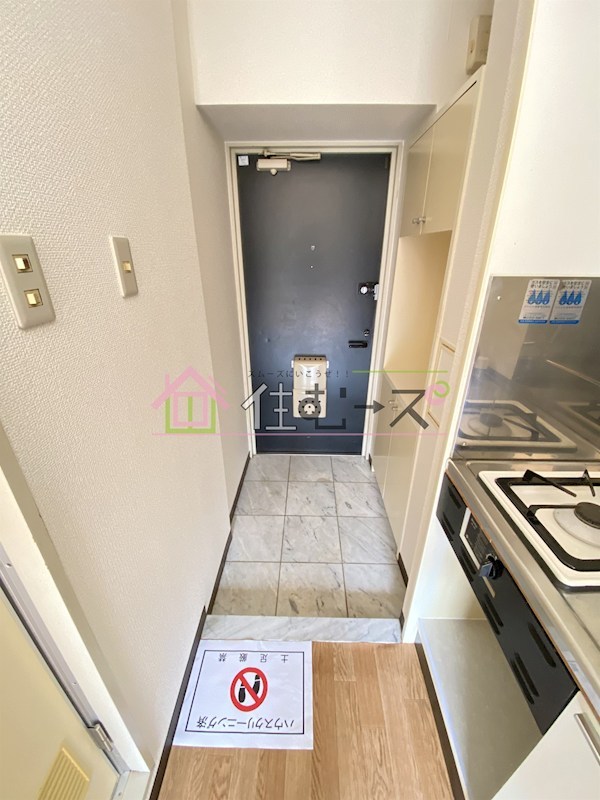 朝日プラザパレ・セーヌ 玄関