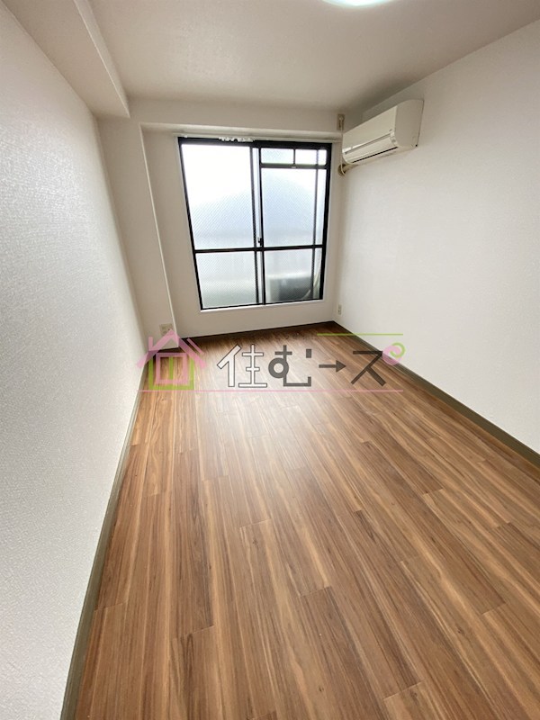 コスモレジデンス玉出 ベッドルーム