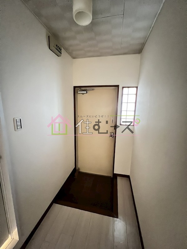 プラザハイツ大西 玄関