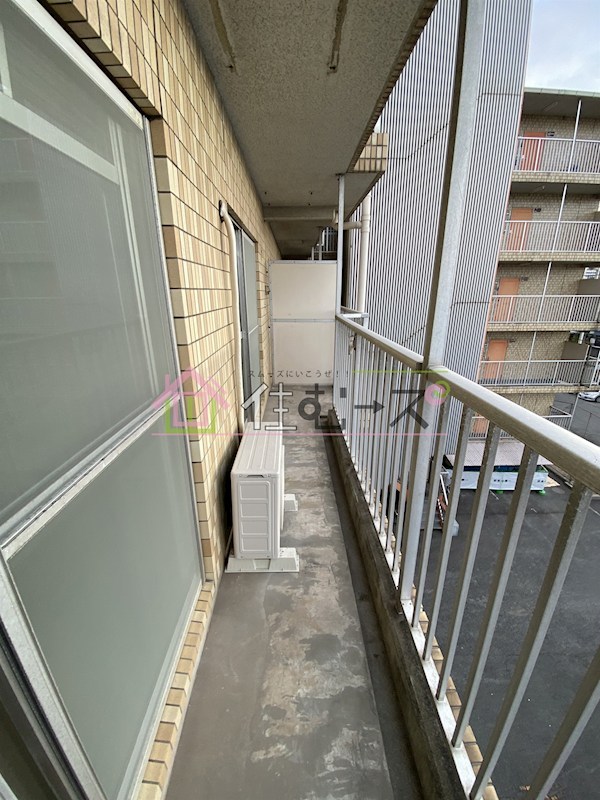 リアライズ玉出 ベランダ