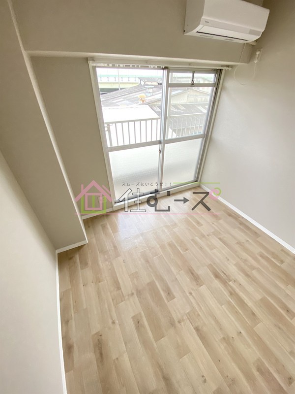 リアライズ玉出 ベッドルーム