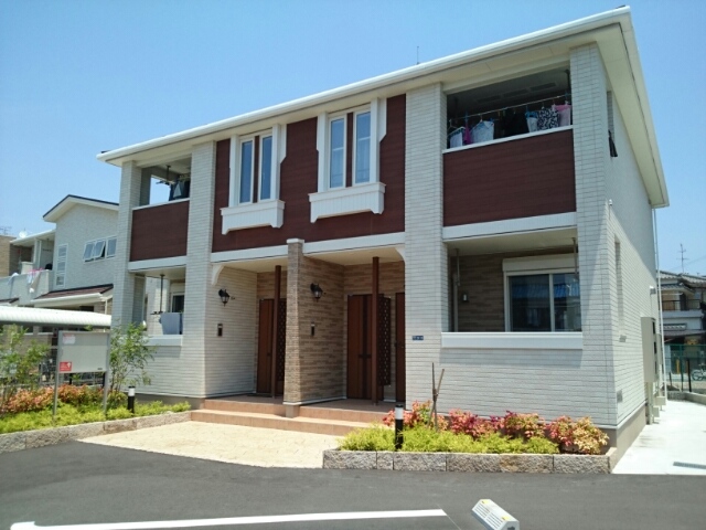 プラシード 外観