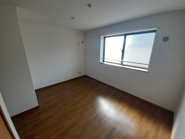 リヴ・エファート その他5