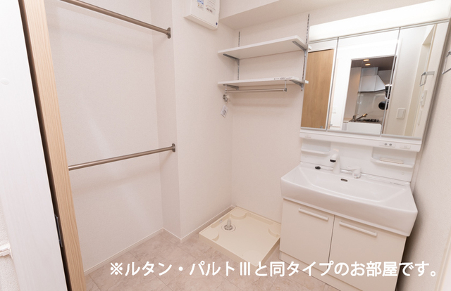 リヴァーサイド　ヴィラ その他3