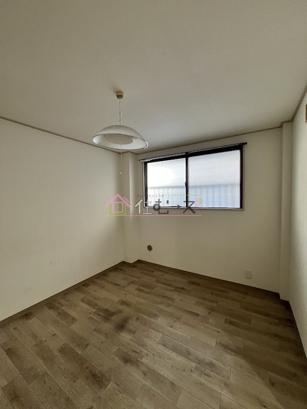 クレインズマンション ベッドルーム