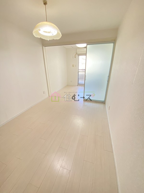 シャトーアストリア ベッドルーム