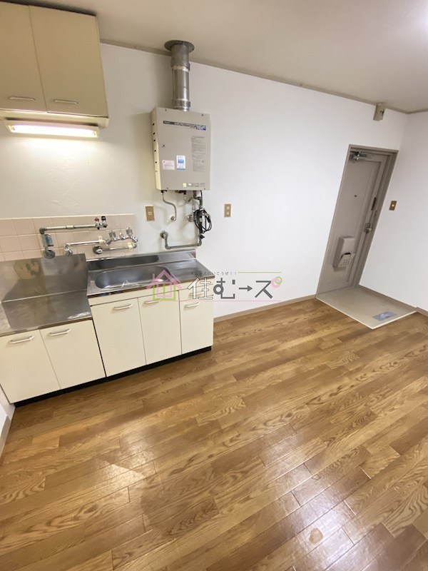 ロイヤル遠里小野 リビング