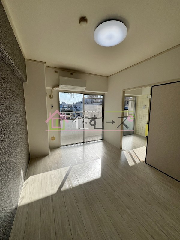 メゾンマツウラ ベッドルーム