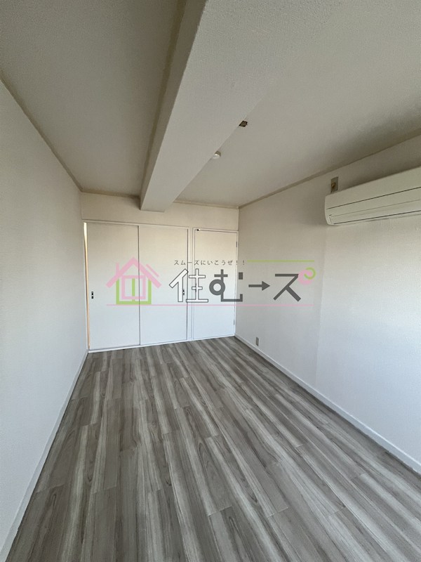 レオーネ寺田町東 リビング