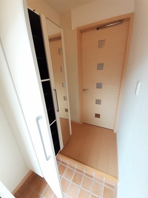 ザオバーレイ 玄関