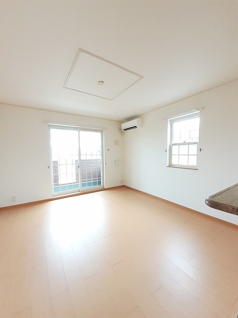 メゾン・カルム リビング