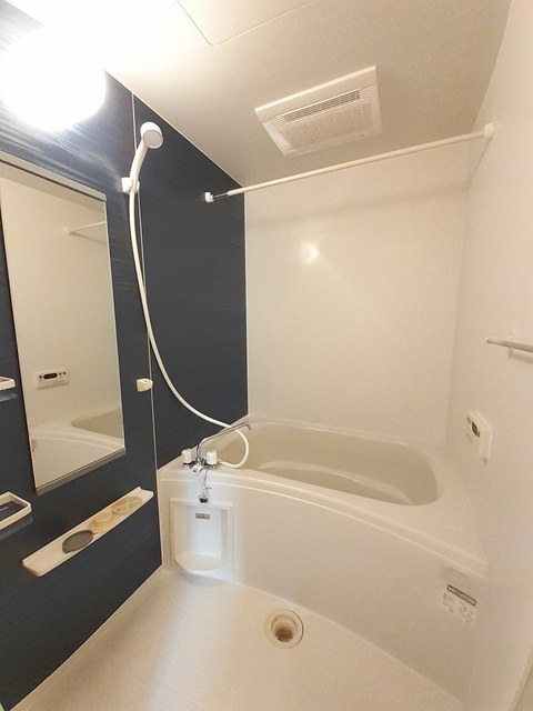 メゾン・カルム 風呂画像