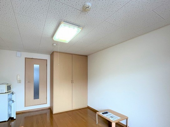 レオパレスＪＥＵＮＥＳＳＥ リビング