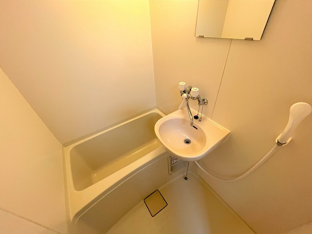 レオパレスＪＥＵＮＥＳＳＥ 風呂画像